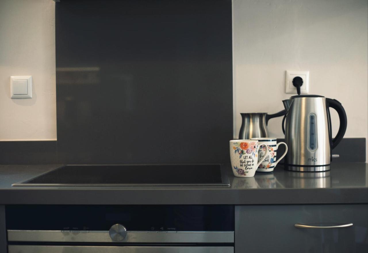Το Σπίτι Της Ευτυχίας Σουίτα Apartment Karpenisi Luaran gambar